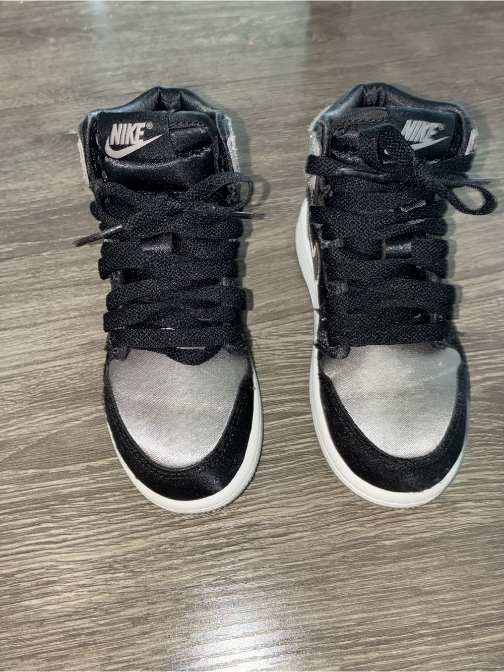 Nike Kids Black and Silver Mid-Top Sneakers - Picture 4 of 6